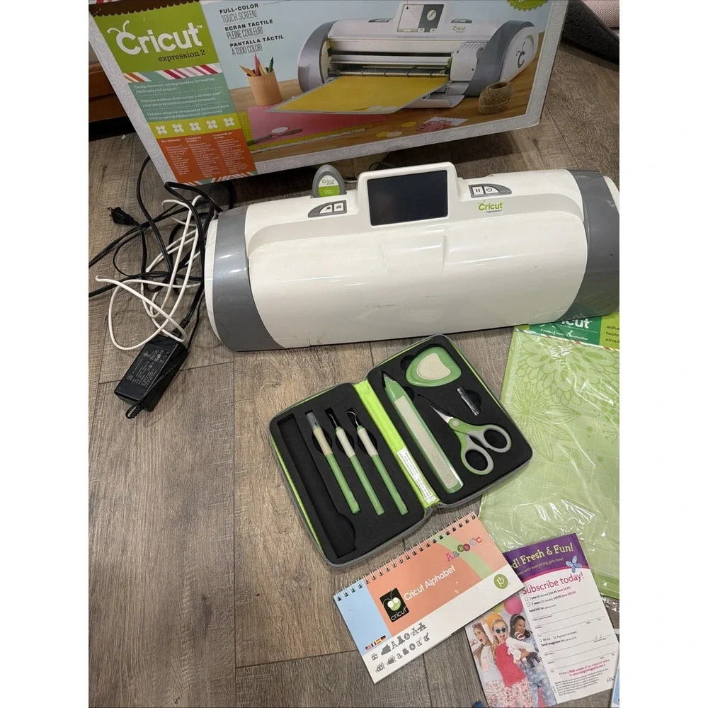Cricut Expression 2 Cutting Machine in Original Box, and Lots Of Extras